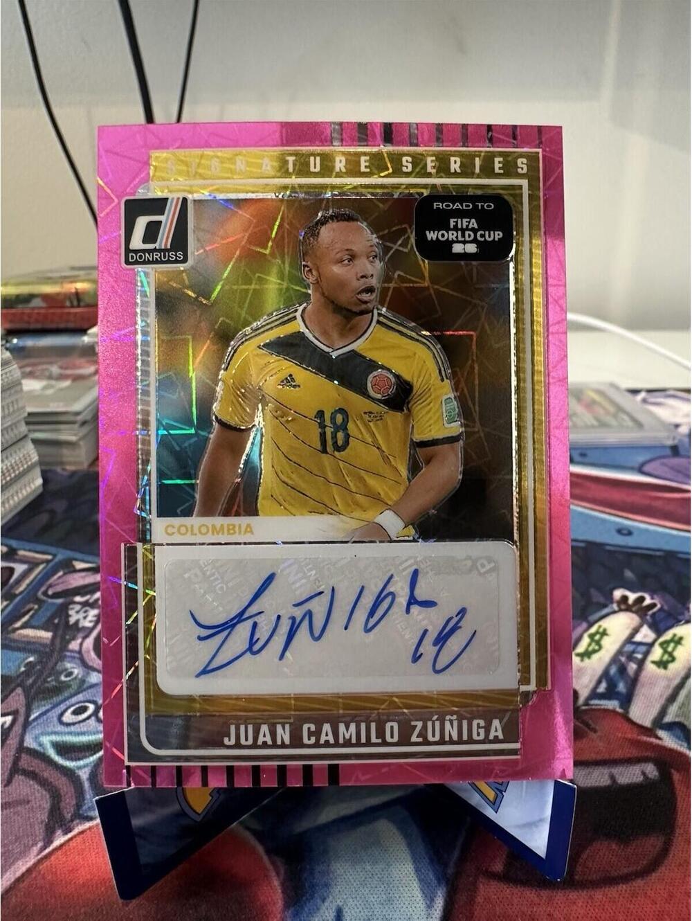 2025-26 Panini Donruss World Cup Juan Camilo Zuniga Pink Auto #SS-JCZ Colombia